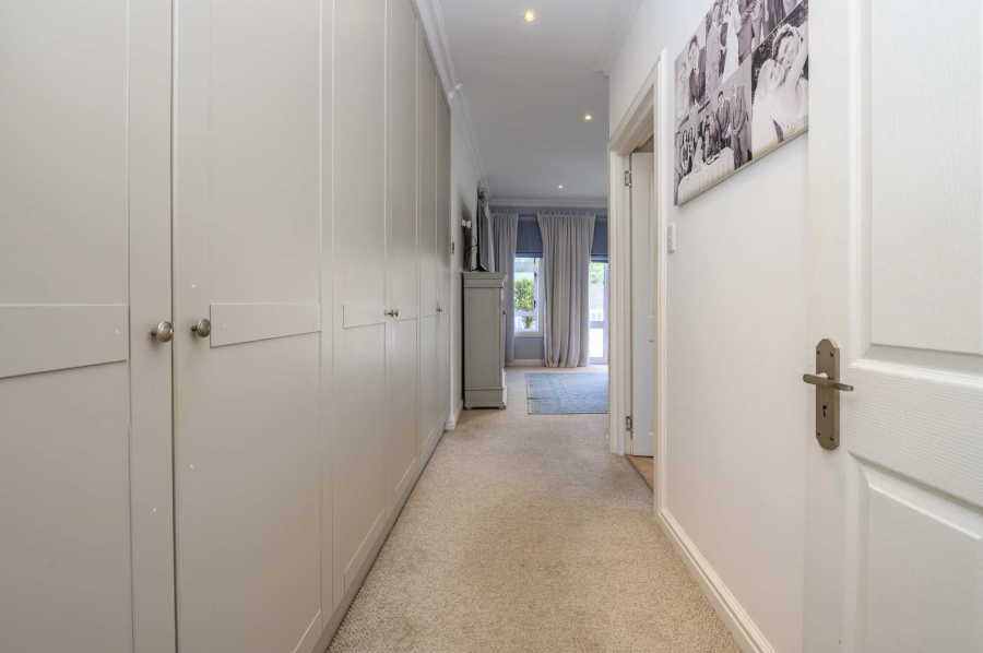4 Bedroom Property for Sale in Walmer Eastern Cape